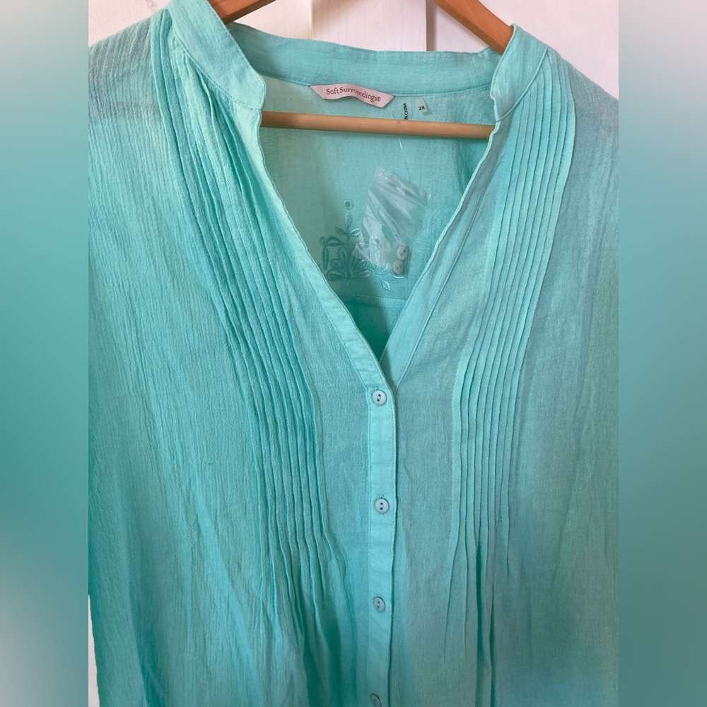 NWT soft surroundings 2X button down blouse roll tab sleeves aqua - Picture 6 of 10